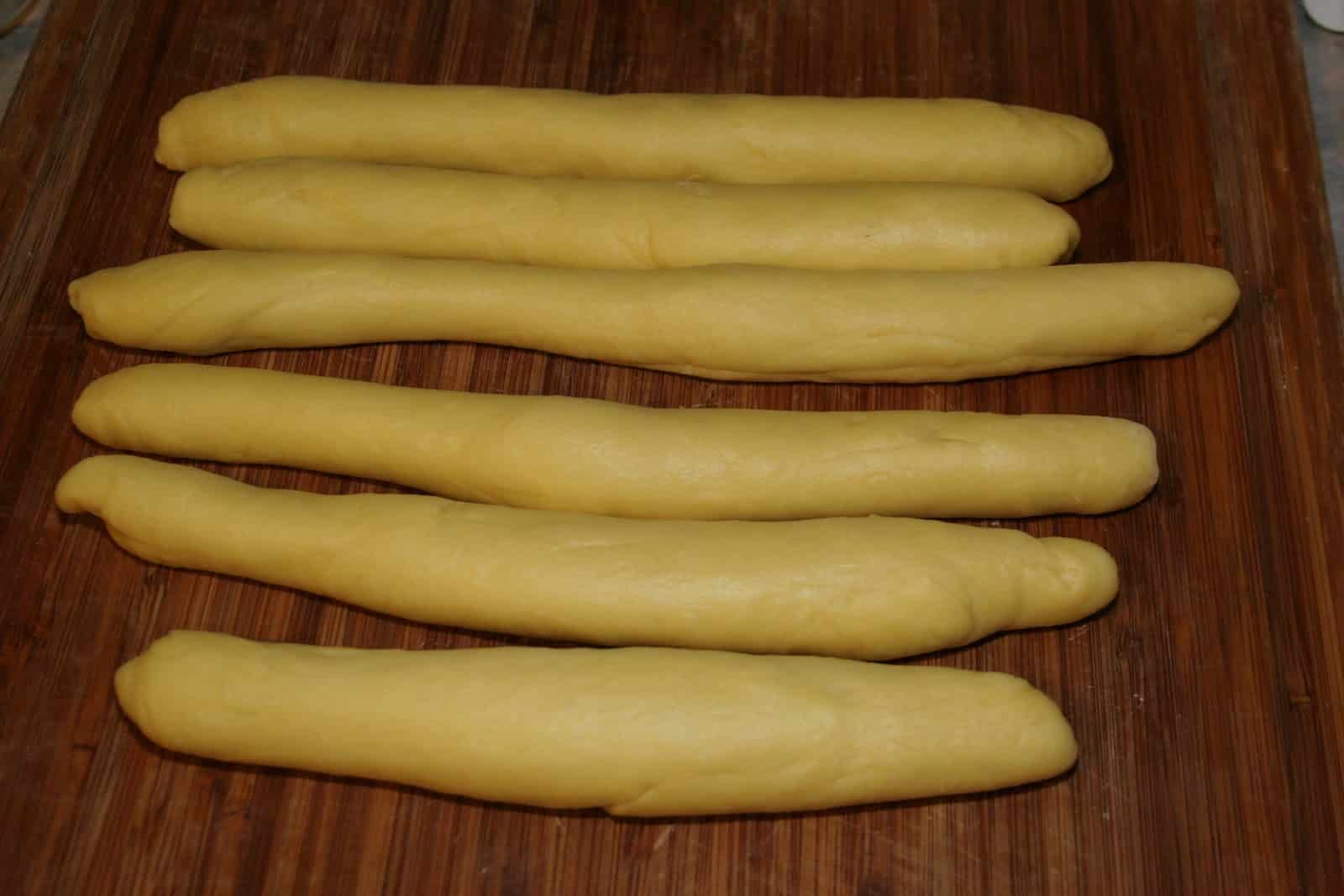 challah bread | The Not So Modern Housewife