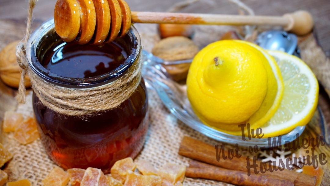 Ways to Use Raw Honey to Improve Your Health
