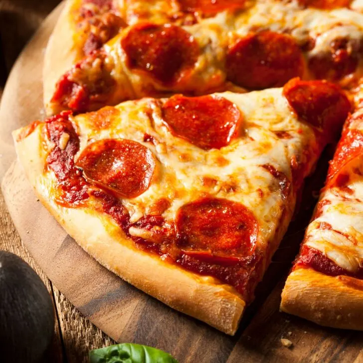 slice of homemade pepperoni pizza - easy pizza dough